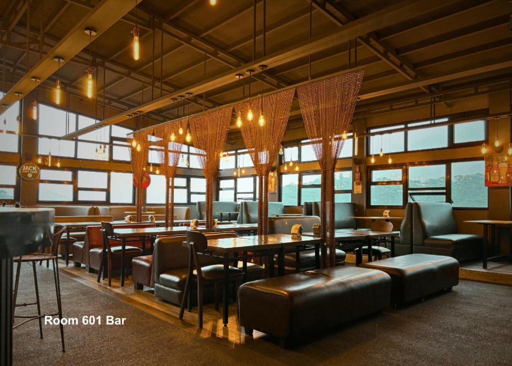Citylight Hotel Багио Экстерьер фото